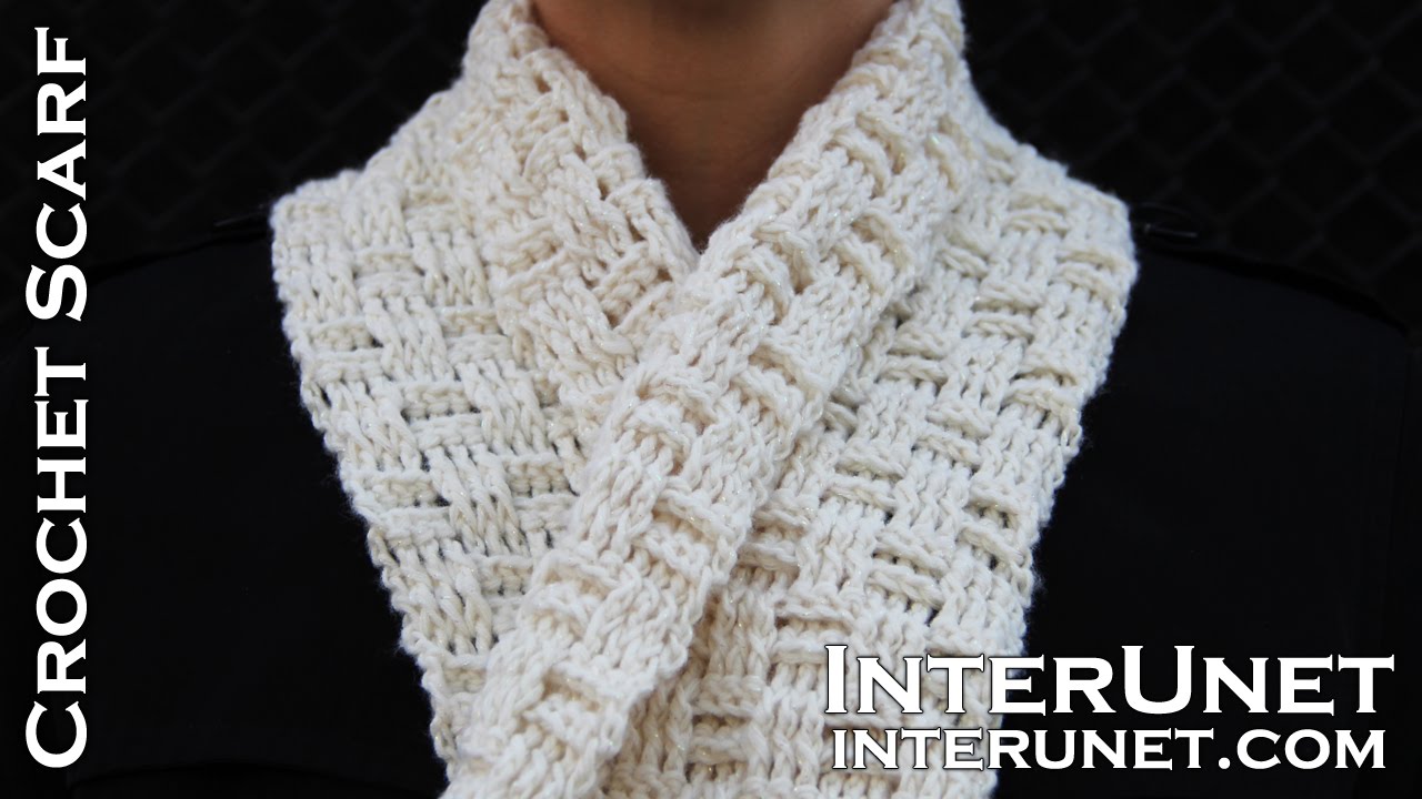 how to crochet a scarf video