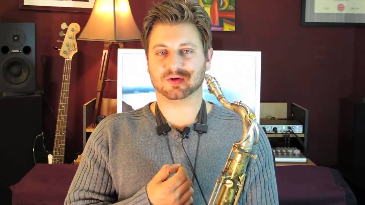 How to Keep Lips From Hurting While Playing the Saxophone 