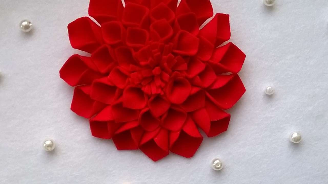 How To Make A Flower Brooch - DIY Crafts Tutorial - Guidecentral 