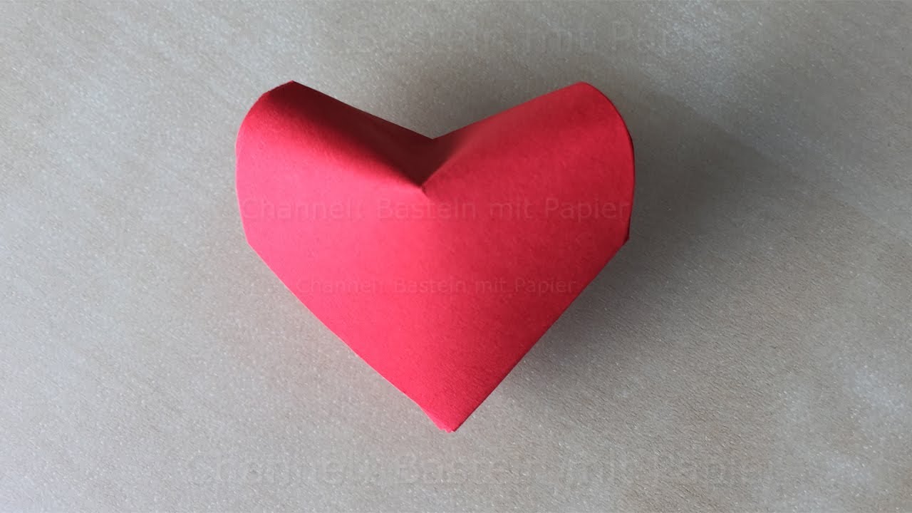 Herz basteln mit Papier ❤ Geschenke selber machen. Einfache Ideen zum basteln. Origami Herz 