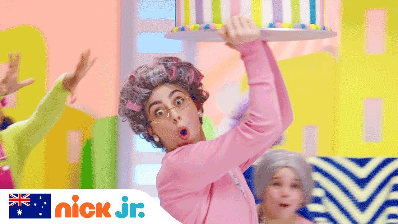 Get Down Granny! ?Stay Home #WithMe | READY SET DANCE | Nick Jr. 