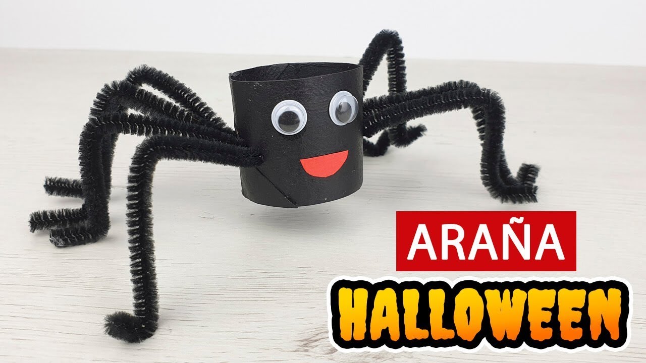 ? Araña para Halloween con rollo de papel higiénico ¡Fácil! 